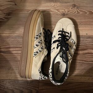 Adidas Women's Beige and Black Leopard Sneakers